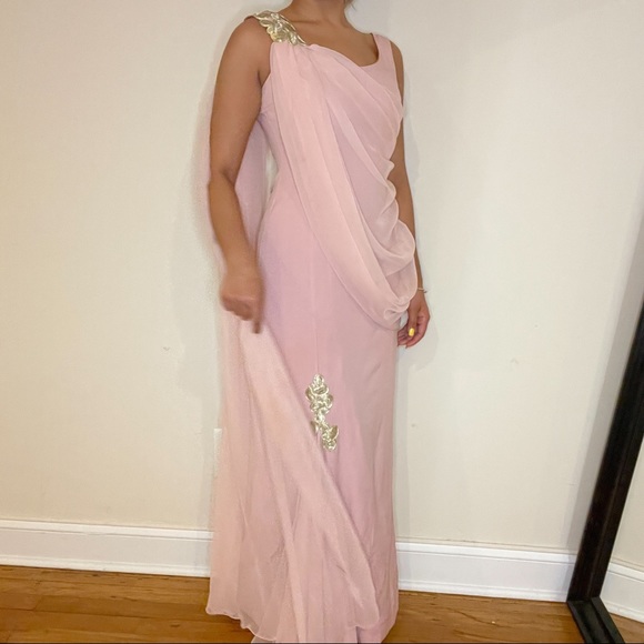 Grecian style Dress - Picture 3 of 15